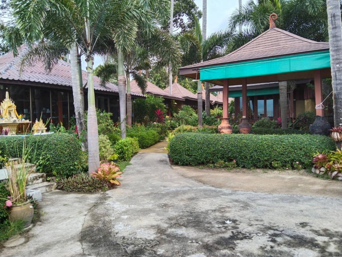 Lipa Bay Resort Lipa Noi Luaran gambar