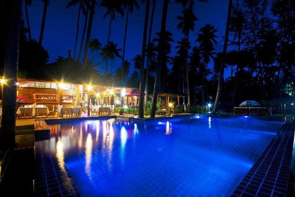 Lipa Bay Resort Lipa Noi Luaran gambar