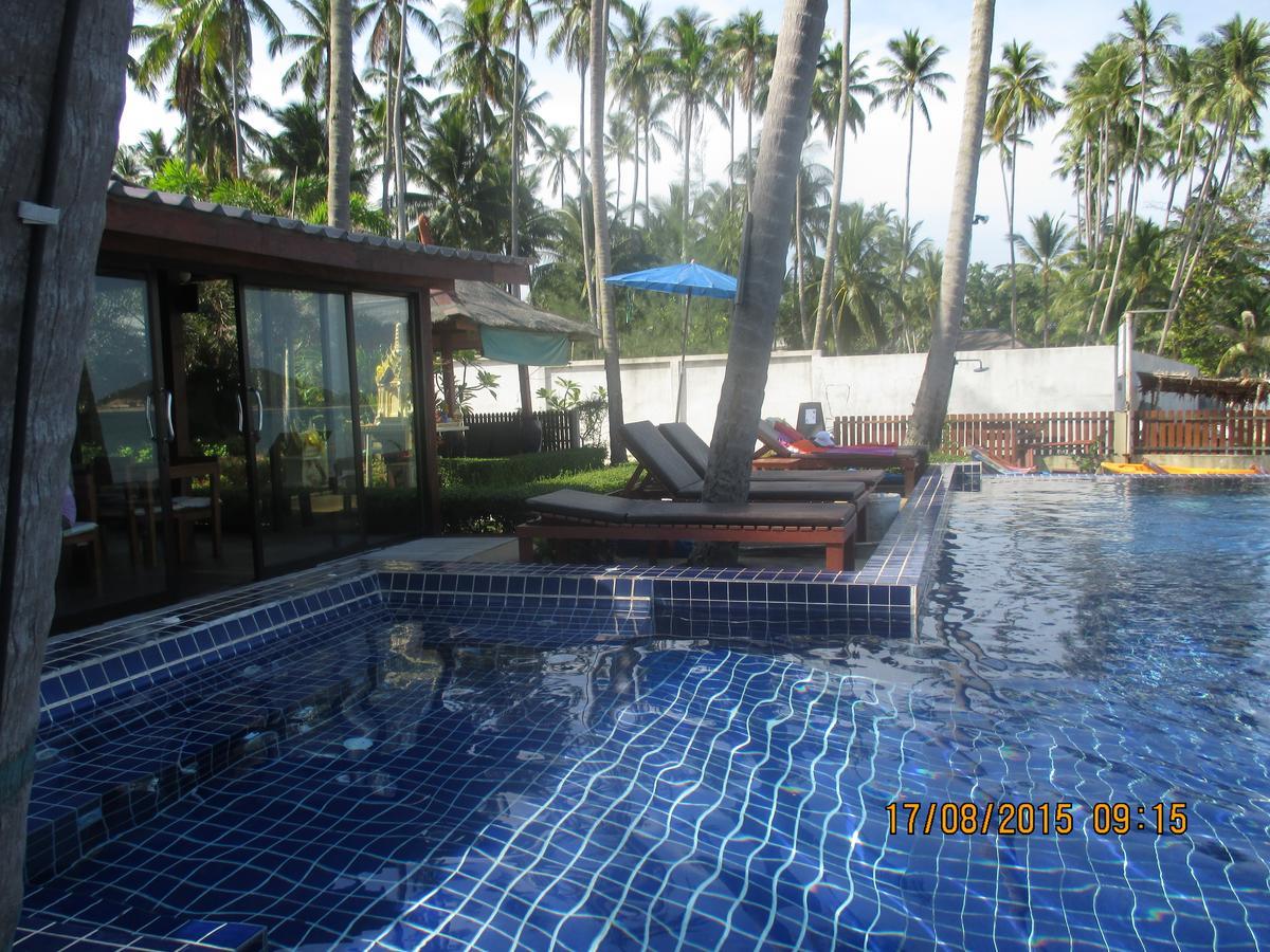 Lipa Bay Resort Lipa Noi Luaran gambar
