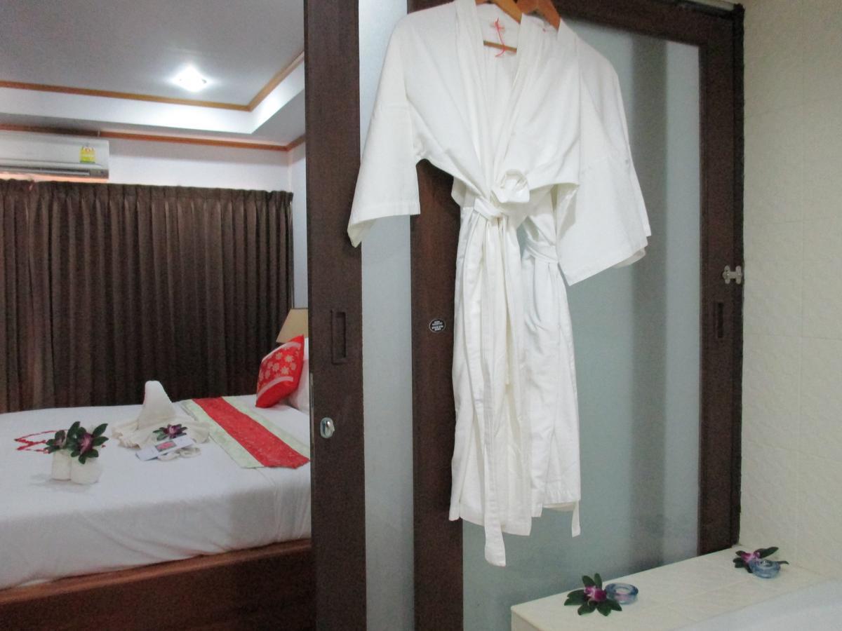 Lipa Bay Resort Lipa Noi Luaran gambar