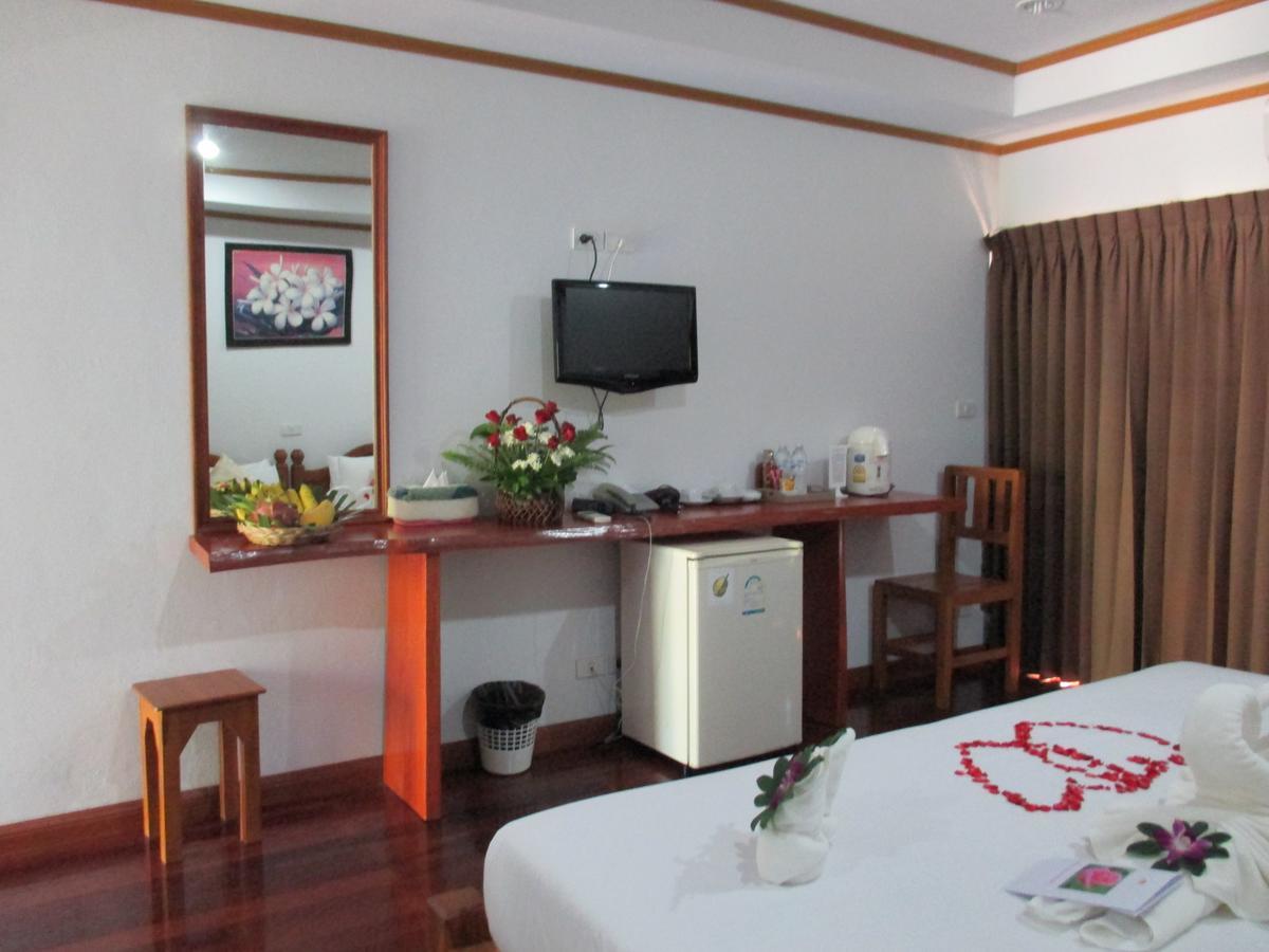 Lipa Bay Resort Lipa Noi Luaran gambar